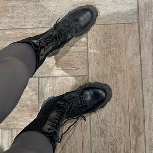 Black Lace Up Platform Boots in Great Condition Size US 8